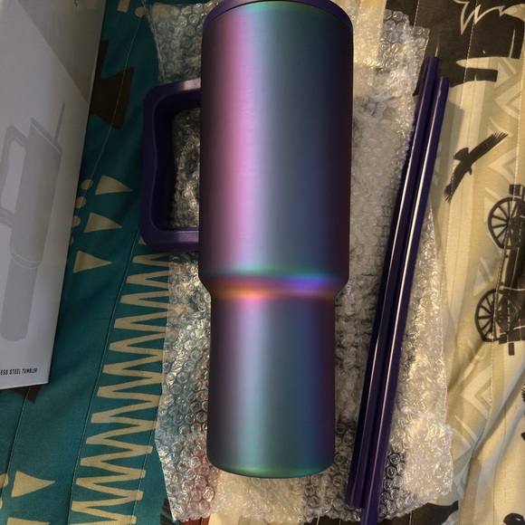 Simple Modern Prism - Picture 2 of 8